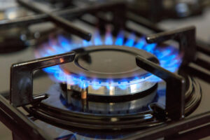 Blue flame from gas stove contains cancer-linked chemical benzene